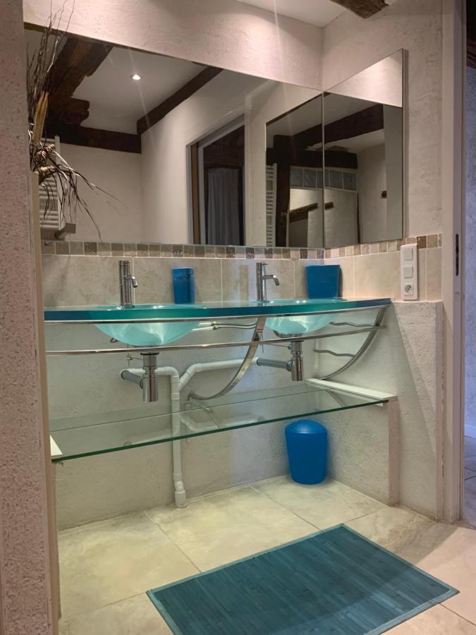 La Maison De Chloe Senouillac 外观 照片