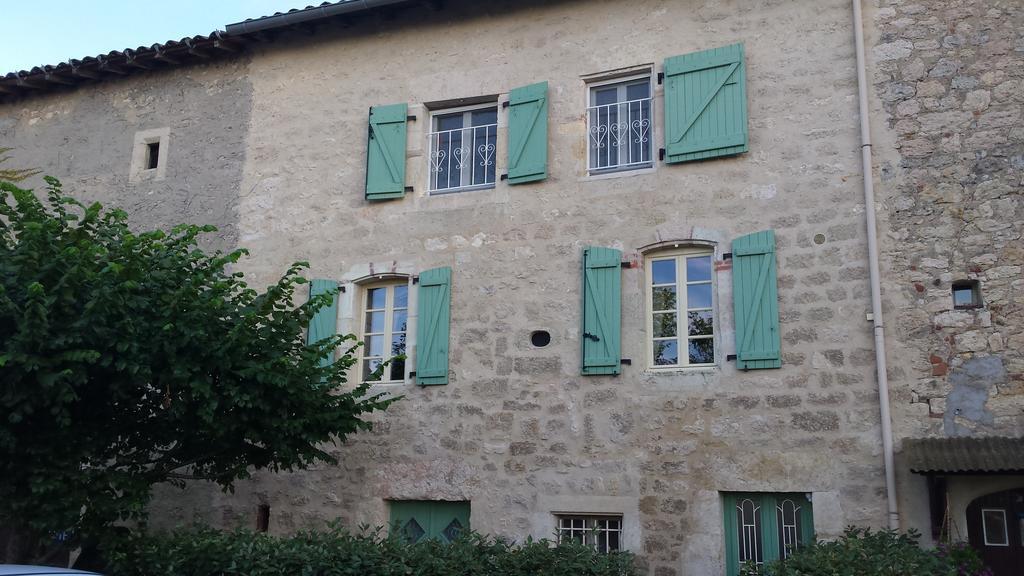 La Maison De Chloe Senouillac 客房 照片